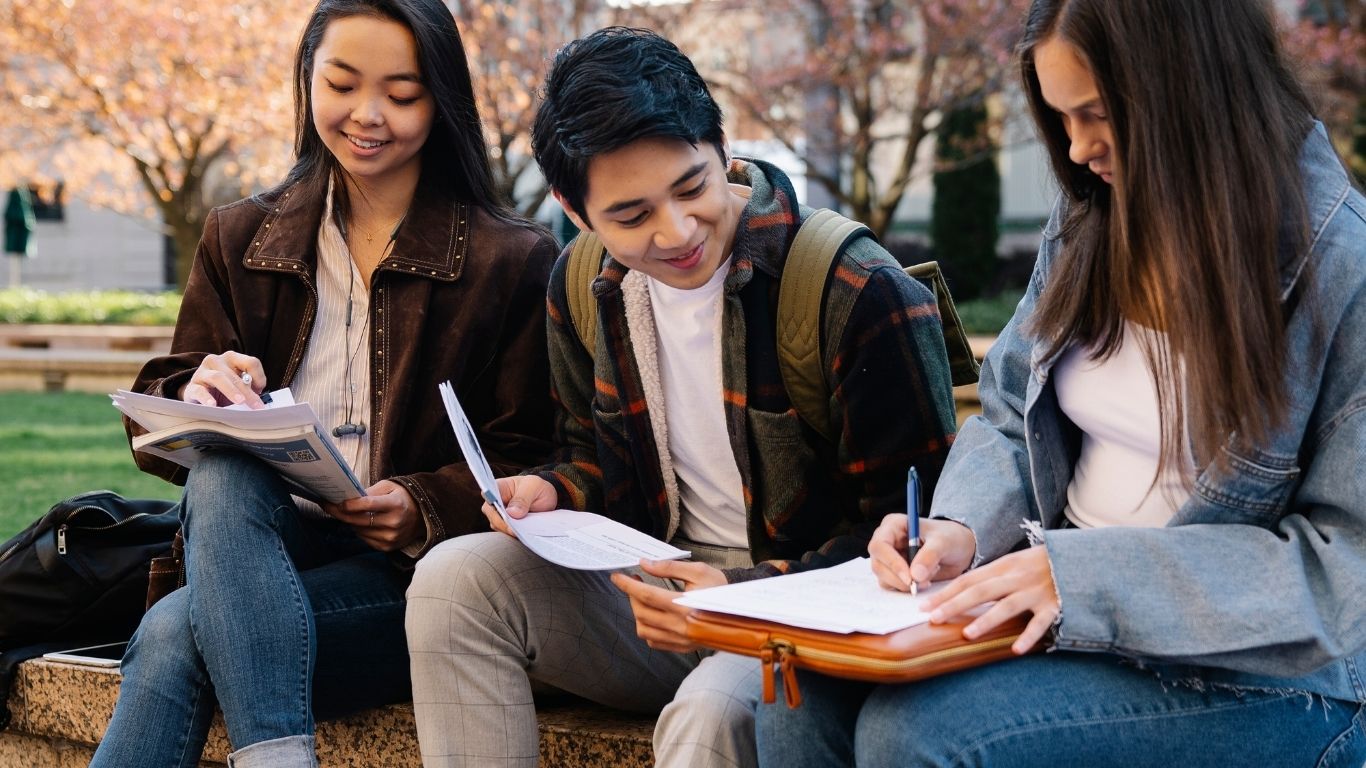 English Courses in Abbotsford BC